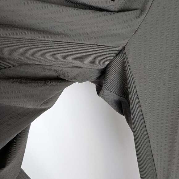 Athleta Textured Brooklyn Jogger Pants Size 12 Gray Nylon/Spandex - Picture 6 of 12